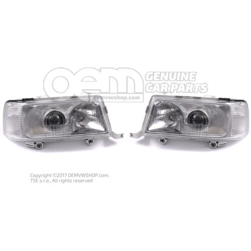 Originálna sada svetlometov Audi RS2 895941030N + 895941029N