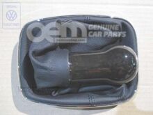 Hlavica rýchl. páky (drevo) s obloženie rýchl. páky (koža) čierna/myrta/chróm