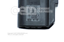 Puzdro s plochými kontaktmi s blokovaním kontaktu (2)