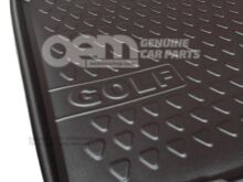 Vanička batožinového priestoru (1)