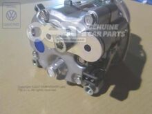 Kompresor klimatizácie s elektromagnetickou spojkou (3)