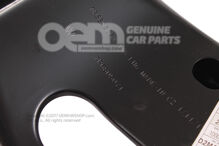 Koncový držiak s upevnením pre svetlomet (6)