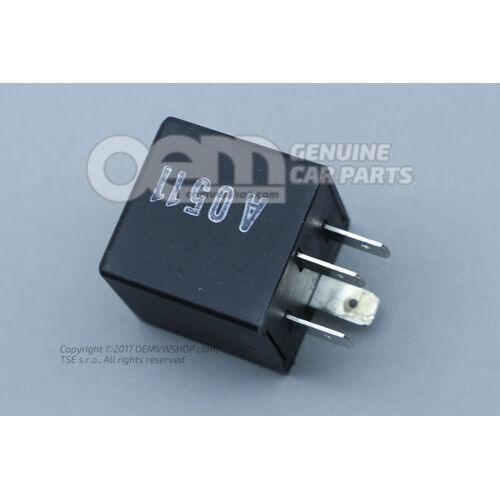 Riadiaca jednotka pre s ostr. a stier.zariad. pre zadné sklo