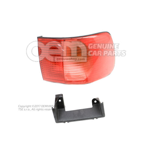 Koncový svetlomet so smerovým, brzdovým a koncovým svetlom, odrazové sklo