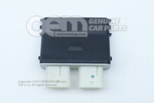 Riadiaca jednotka na otváranie zadnej kapoty