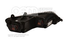 Halogénový hmlový svetlomet so statickým svetlo na osv. zákr. (1)