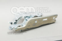 Záves kapoty 80A823302D