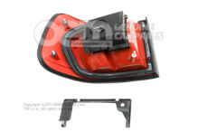 Koncový svetlomet so smerovým, brzdovým a koncovým svetlom, odrazové sklo (1)