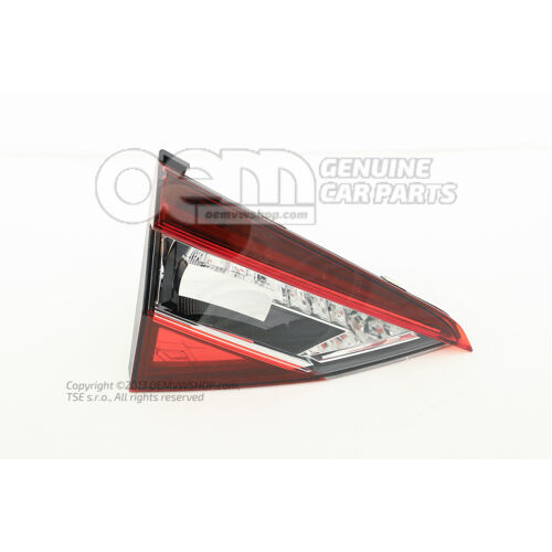 LED koncový svetlomet s koncovým hmlovým svetlom