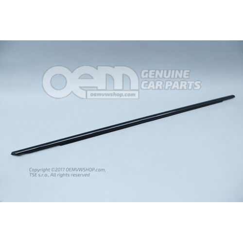 Utesnenie okennej šachty čierna-lesklá 5FA837476A041