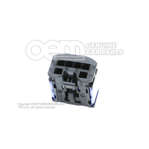 Puzdro s plochými kontaktmi s blokovaním kontaktu