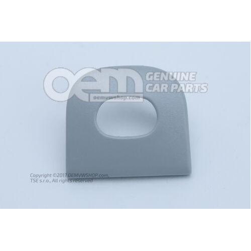 Orezajte perleťovo šedú