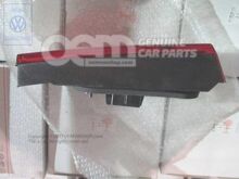 Koncový svetlomet s cúvacím a koncovým hmlovým svetlom (2)