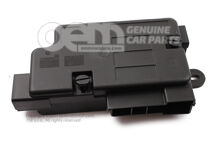 Hlavná poistková skrinka s poistkovým automatom na ochranu pr. preťaž. akum.