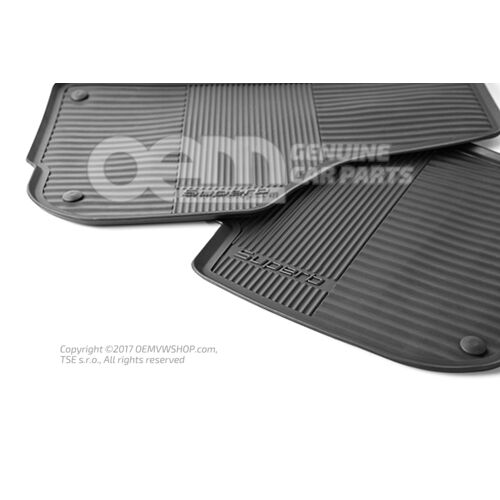 1 súprava rohoží (guma)