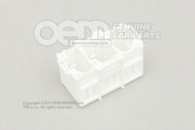 Držiak pre nástrčné puzdro