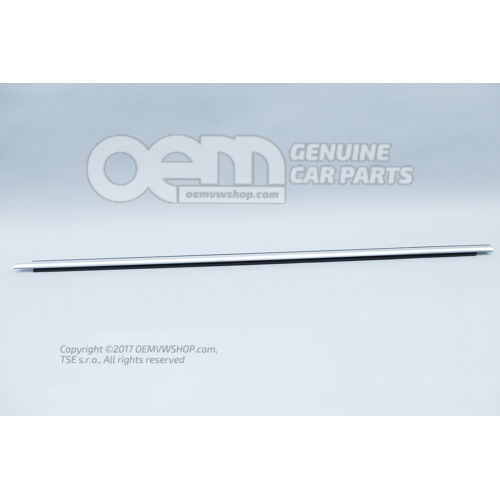 Tesnenie okennej clony čierna / chróm Volkswagen Passat GTE 4 motion