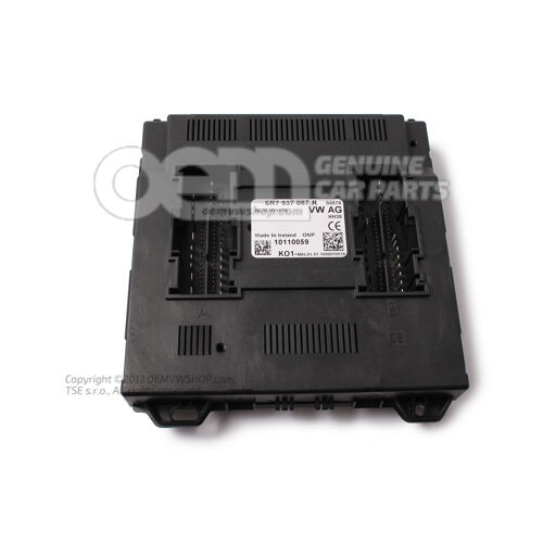 Riadiaca jednotka (BCM) pre pohodlný systém, bránu a palubné napájanie