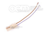 Držiak žiarovky s vedeniami