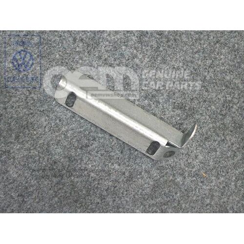 Pridržiavací uholník pre akum.