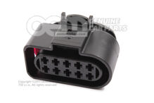 Puzdro s plochými kontaktmi