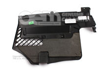 Kryt pod palubnou doskou sadzí (2)