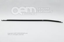 Utesnenie okennej šachty s ozdobnou lištou čierna/chróm 2GM839475C2MG (1)