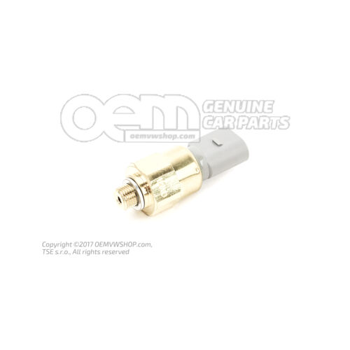 Spínač tlaku oleja