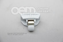 Držiak pre slnečnú clonu perlovo sivá 4G0857562AY20