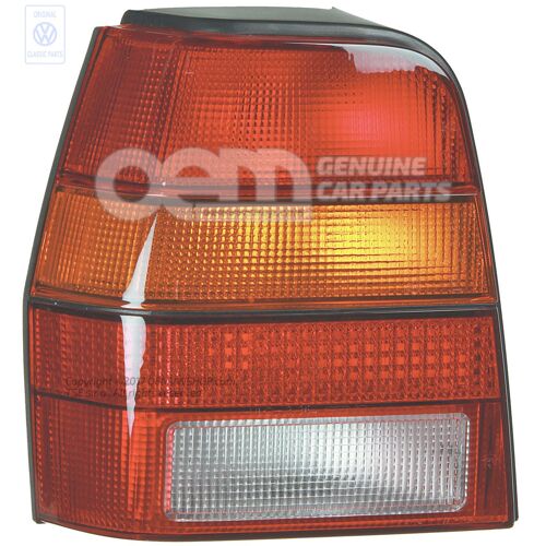 Koncový svetlomet s cúvacím svetlom