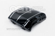 Orezanie čierno-lesklé