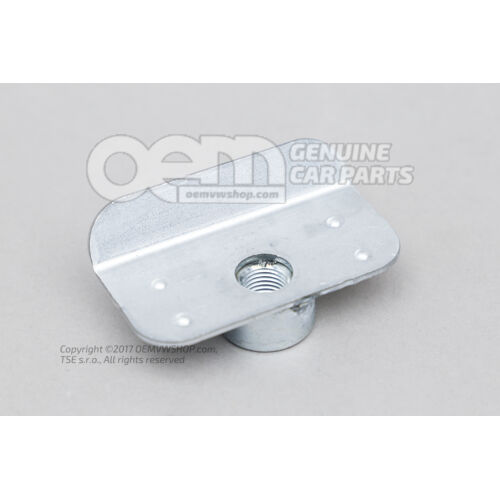 Zosilňovacia platňa pre upevnenie bezpečnostného pásu