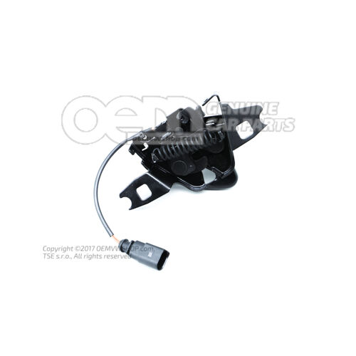 Dolný diel zámku kapoty