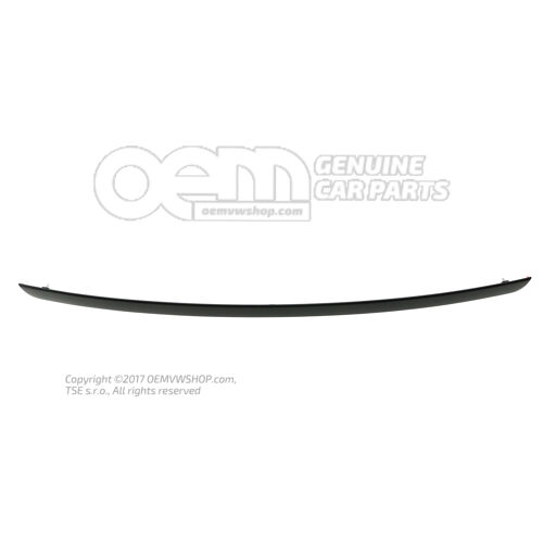 Ozdobné lemovanie veka čierne