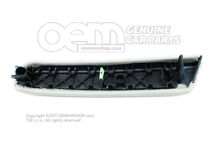 Orezanie svetlošedé (1)