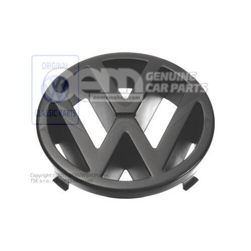 VW emblém