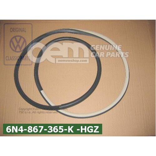 Tesnenie dverí saténové čierne / krémové Volkswagen Polo Hatchback 6N