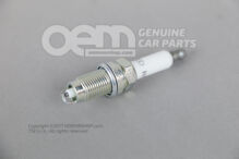 Zapaľovacia sviečka (1)