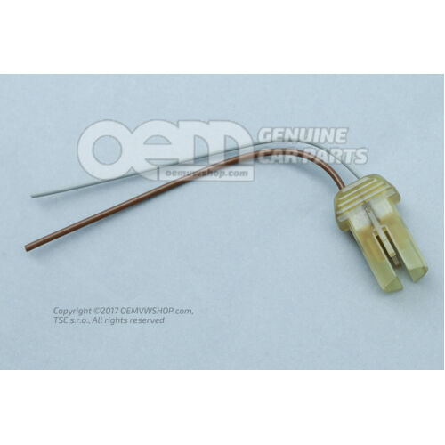 Držiak žiarovky s vedeniami