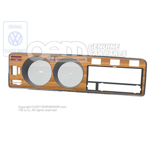 Teleso s prístrojmi pre otáčkomer a denné počítadlo kilometrov