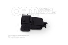 Puzdro s plochými kontaktmi s blokovaním kontaktu (2)