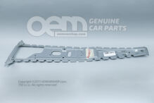 Zosilnenie pre upevnenie bezpečnostného pásu