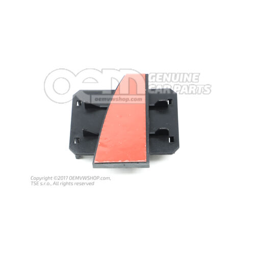 Držiak pre riadiacu jednotku