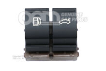 Tlačidlo zadných výklopných dverí a chodu dvierok palivovej nádrže čierno-biele