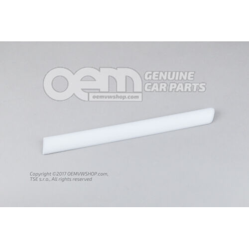 Protective strip for side sect primed 1J3853535A GRU
