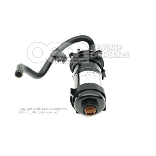 Odlučovač vody 8W0127135C