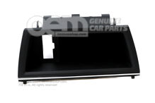 Úložný box saténový čierny / vysoko chrómovaný Seat Leon 5F (1)