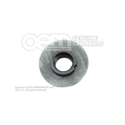 Matica s nákružkom