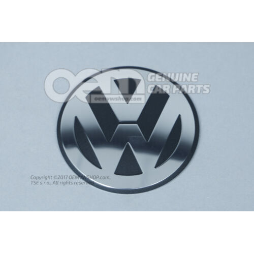 VW emblém