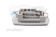 Interiér a svetlá perleťovo šedá (2)